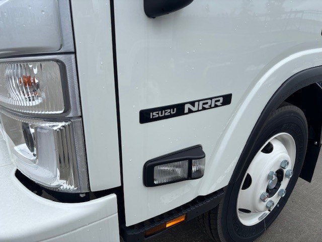 2025 Isuzu NRR Cab and Chassis - image 5